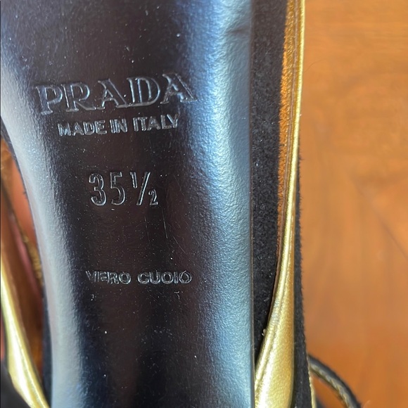 Prada Gold & Suede heels - Picture 15 of 15